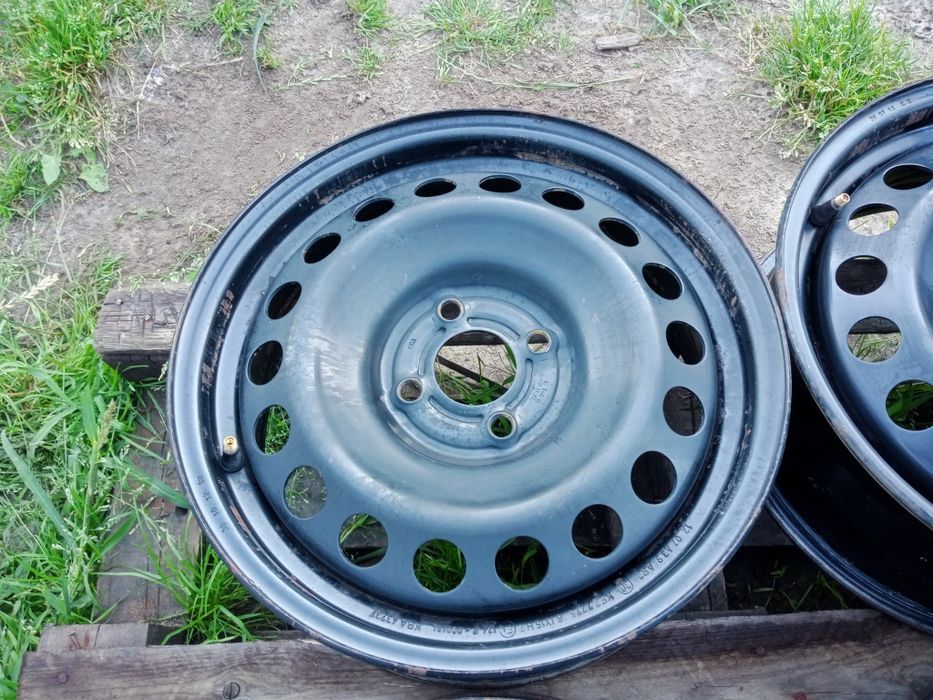 4/100 r15 et40 Renault Clio Scenic Logan Dacia