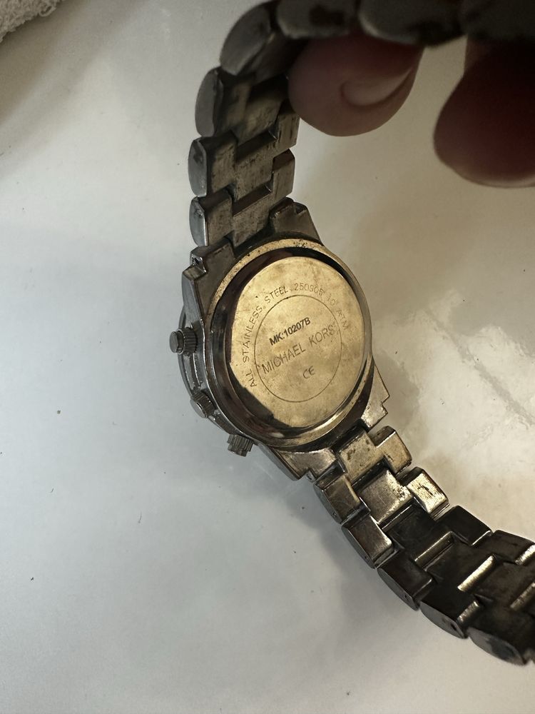 Часы Michael Kors
