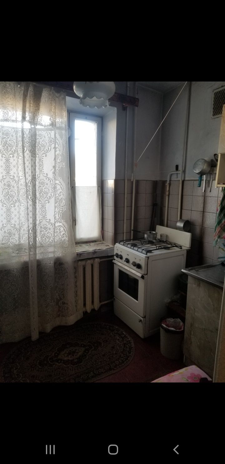 комната  Комарова-Парк Жовтневий