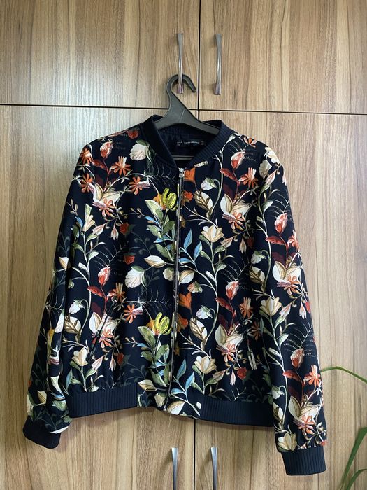 Плащ, куртка літо, піджак, бомбер, пальто