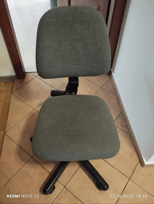 Fotel- krzesło obracane