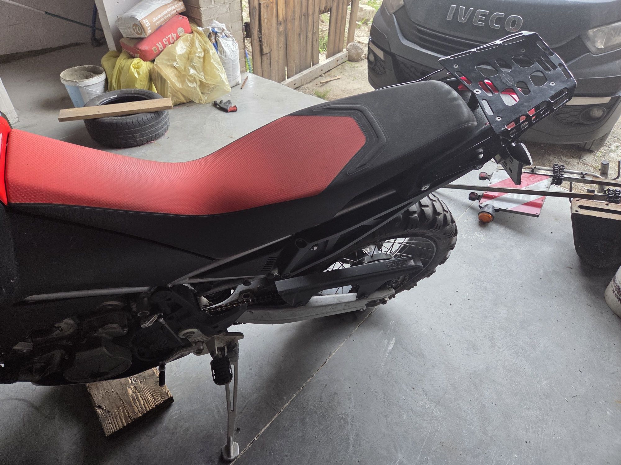 Aprilia tuareg 660 rok 2023 faktura vat 23 salon Polska