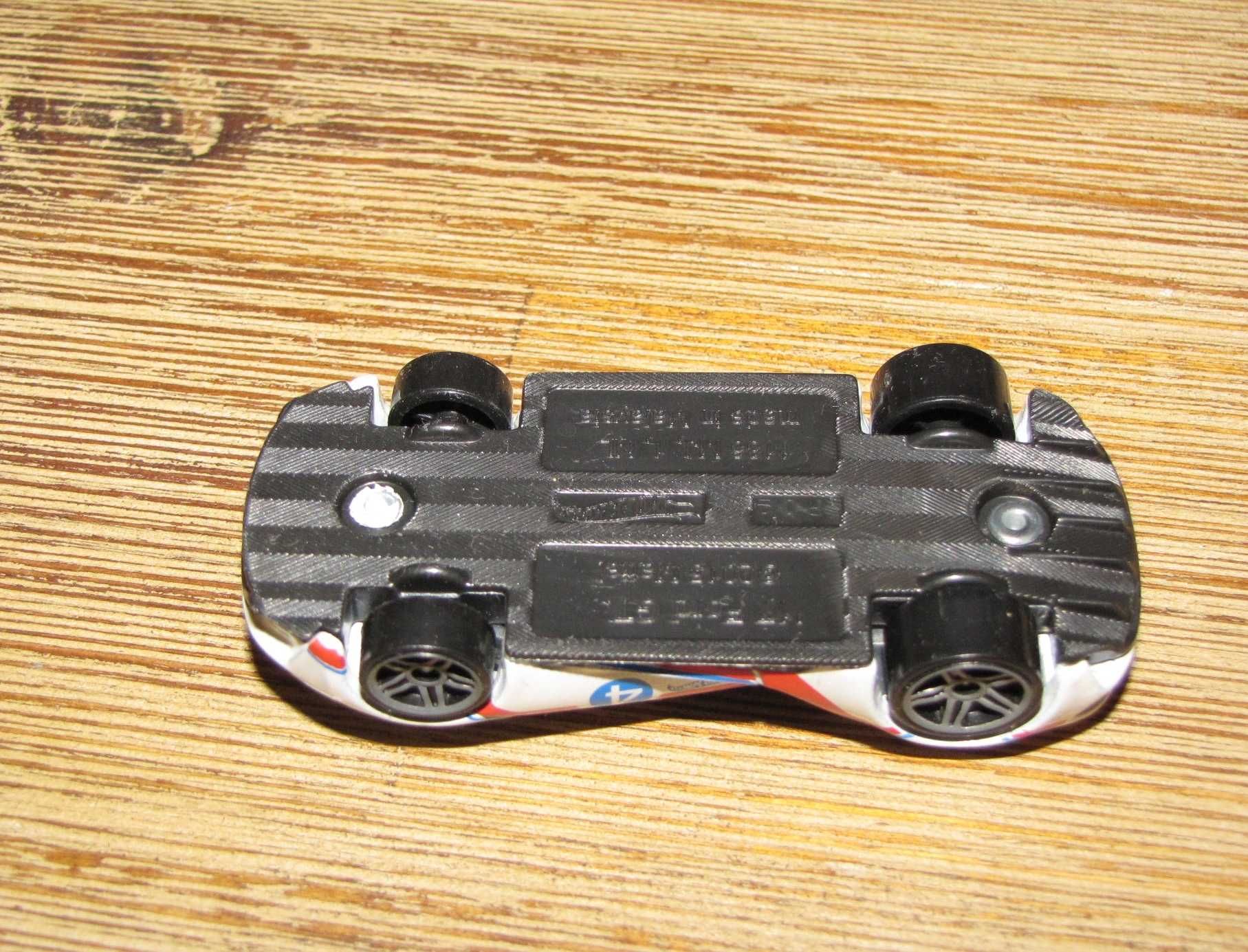 Детская коллекция. Модель спортивного автомобиля FORD GT '17,  Mattel