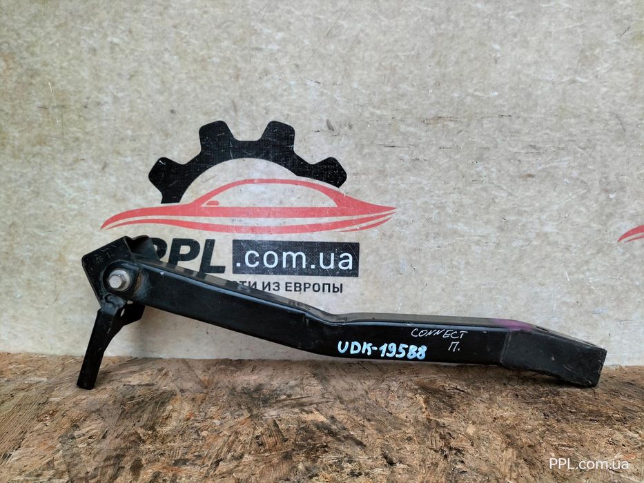 Ford Transit Connect MK2 13-21 Кронштейн усилитель подрамника правый