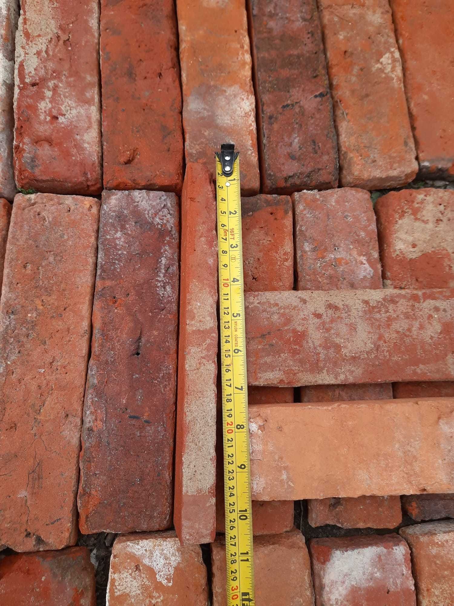 Lico ze 120-letniej cegły, cegła cięta