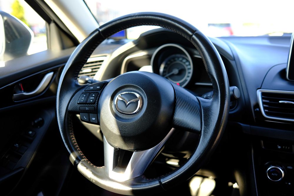 Продам Mazda 3 2016 року 74тис пробіг