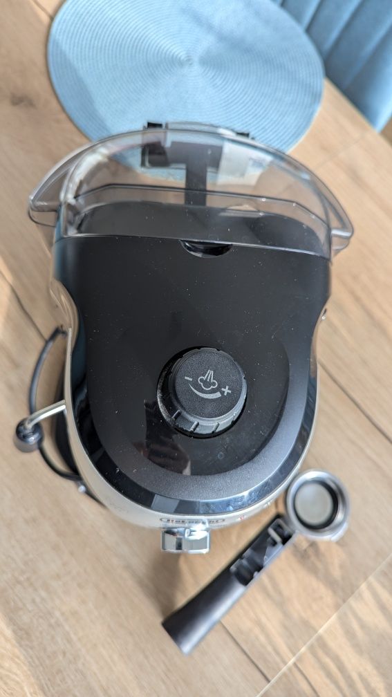 Ekspres ciśnieniowy DeLonghi Ec 221.B 1100W Czarny
