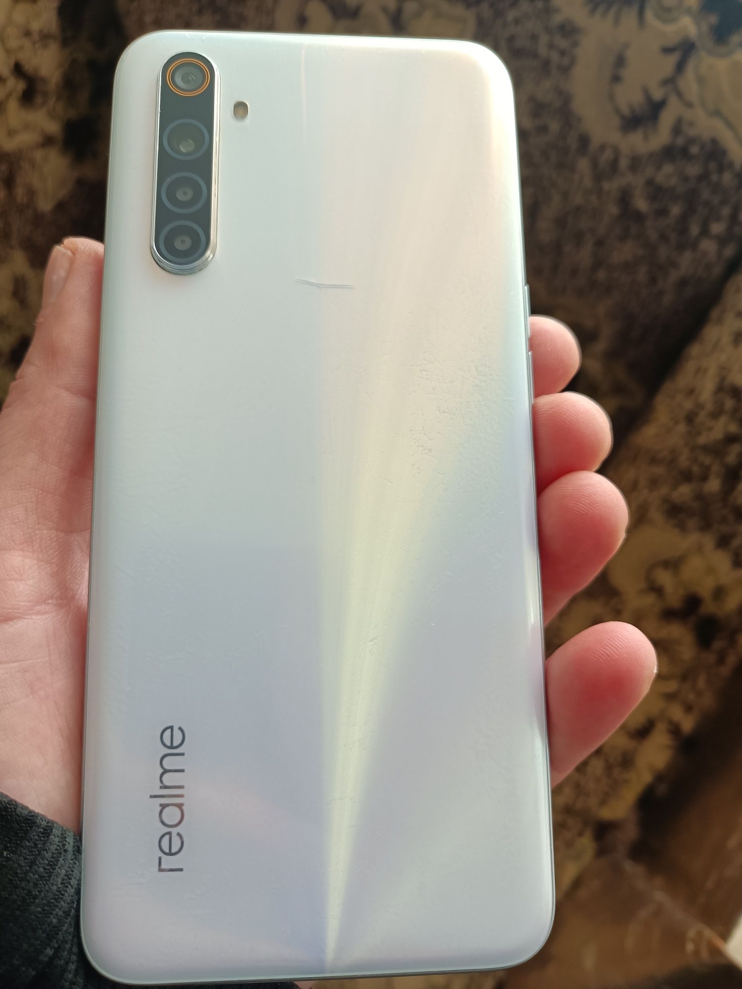 realme 6  4/64  смартфон, телефон (oppo, bbk)