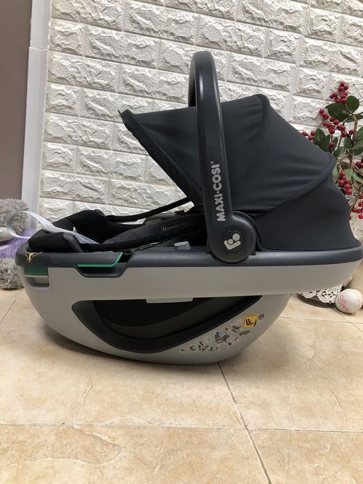 Автокрісло MAXI-COSI Coral 360 Група 0+ (0-13 кг) автолюлька база