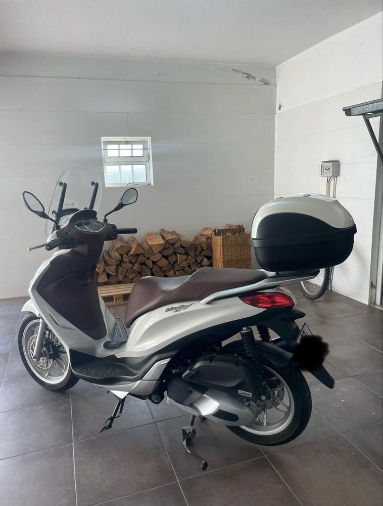 Moto Piaggio Medley 125