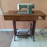 Стіл Швейна машинка Лада,для мангалу підставка, стіл декоративний