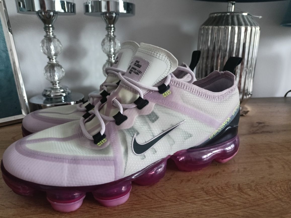Buty Nike vapormax 40 różowe