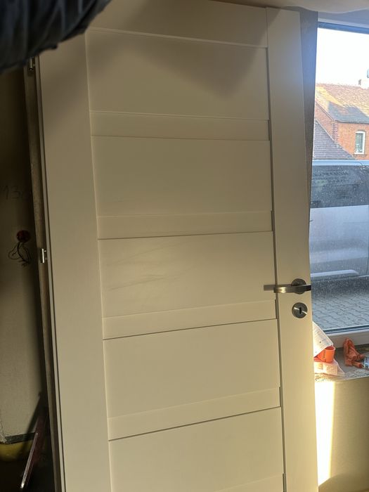 Biale pokojowe drzwi- wewnetrzne L80