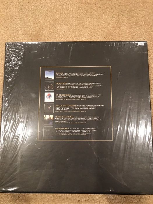 Коллекционное фирменное издание студийных альбомов Eagles, 6 CD.