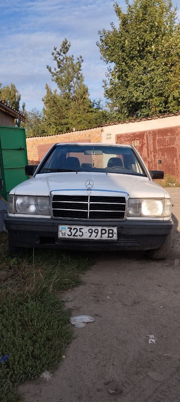 Продам Мерседес 190