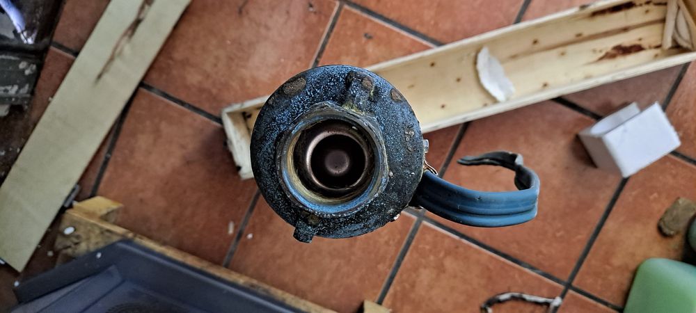 Vendo bomba de água para poço ou furo