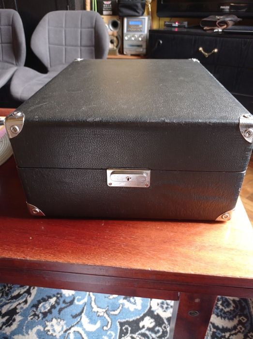 Patefon (gramofon) walizkowy) Thorens