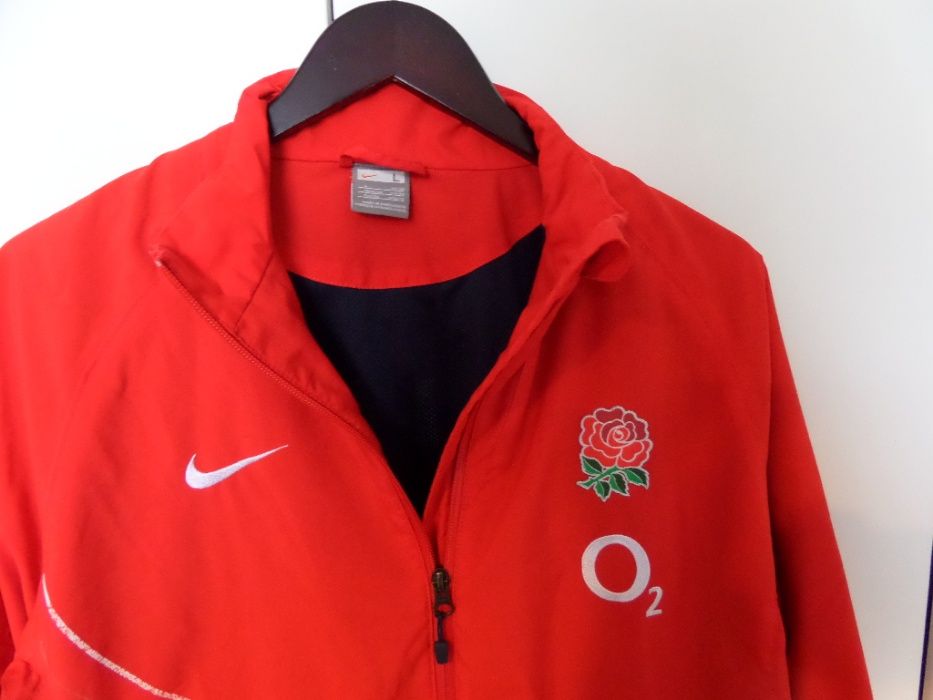 BLUZA NIKE ENGLAND L/XL czerwona Modna Kolekcjonerska ciepła Polecamy