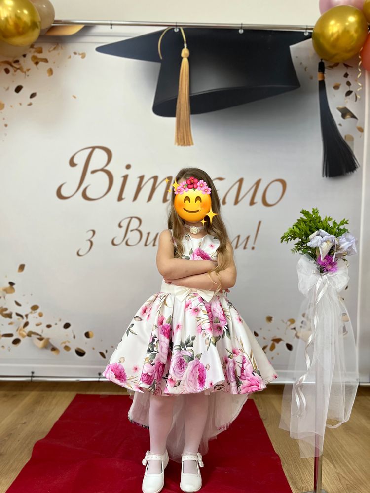 Продаю випускну святкову сукню, плаття