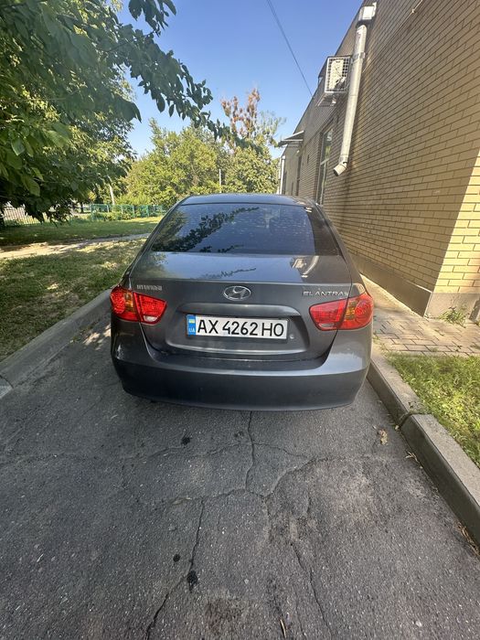 Продам elantra 2008