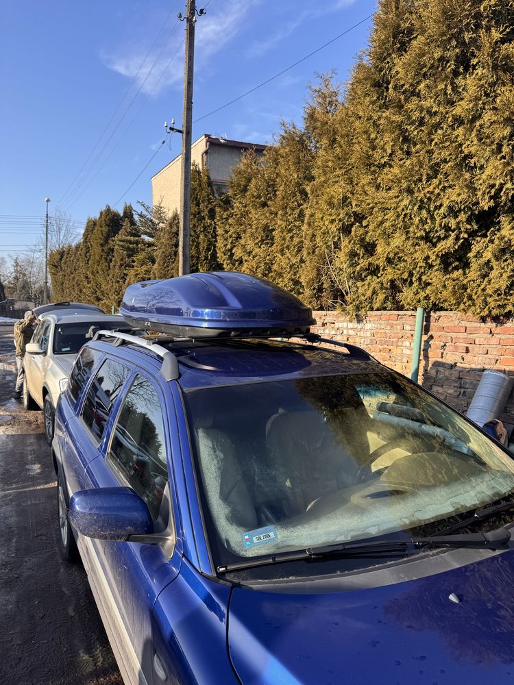 Box dachowy duży otwierany na dwie strony wraz z belkami poprzecznymi