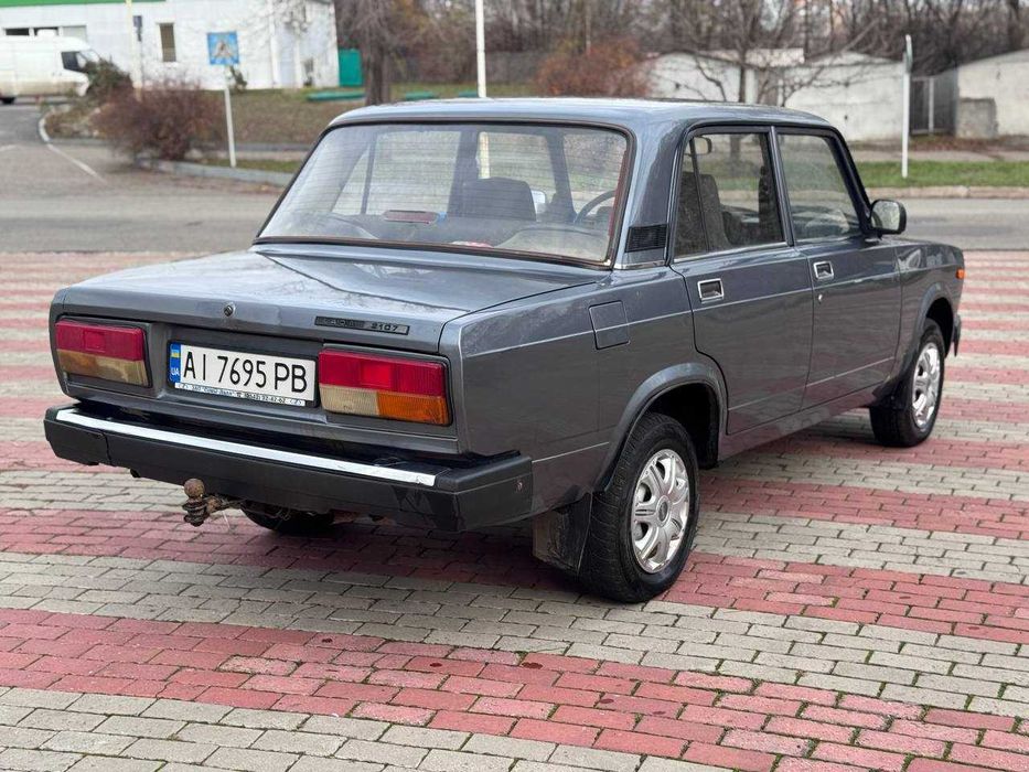 ВАЗ / Lada 2107 2007 1.6 Инжектор Мкпп-5 ! Переоформление !