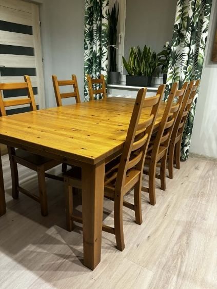 Stoł krzesła jadalnia