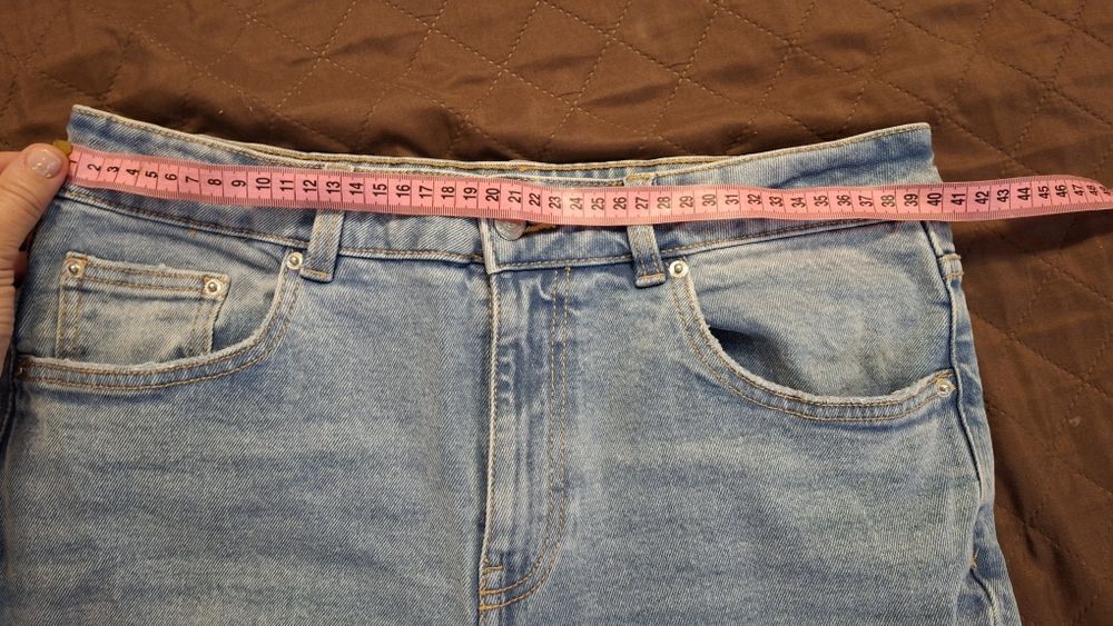 Продам жіночі джинси