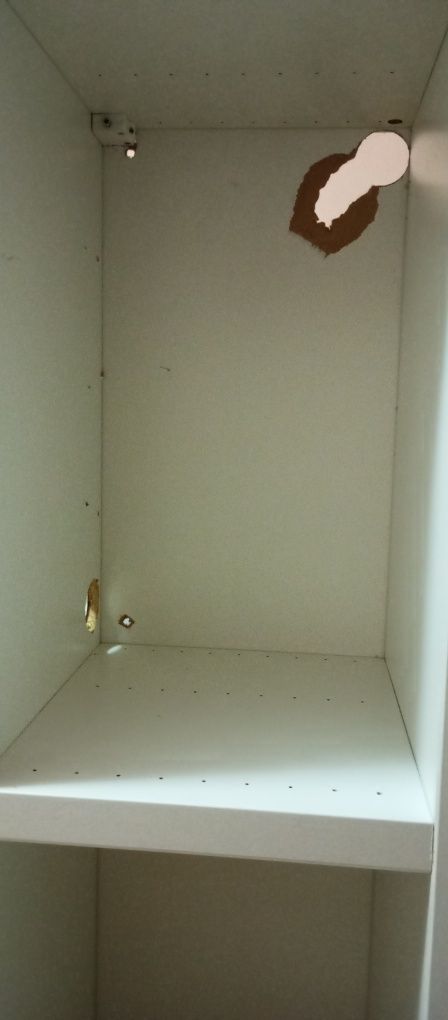 Szafki stojące,do powieszenia ikea trzy sztuki