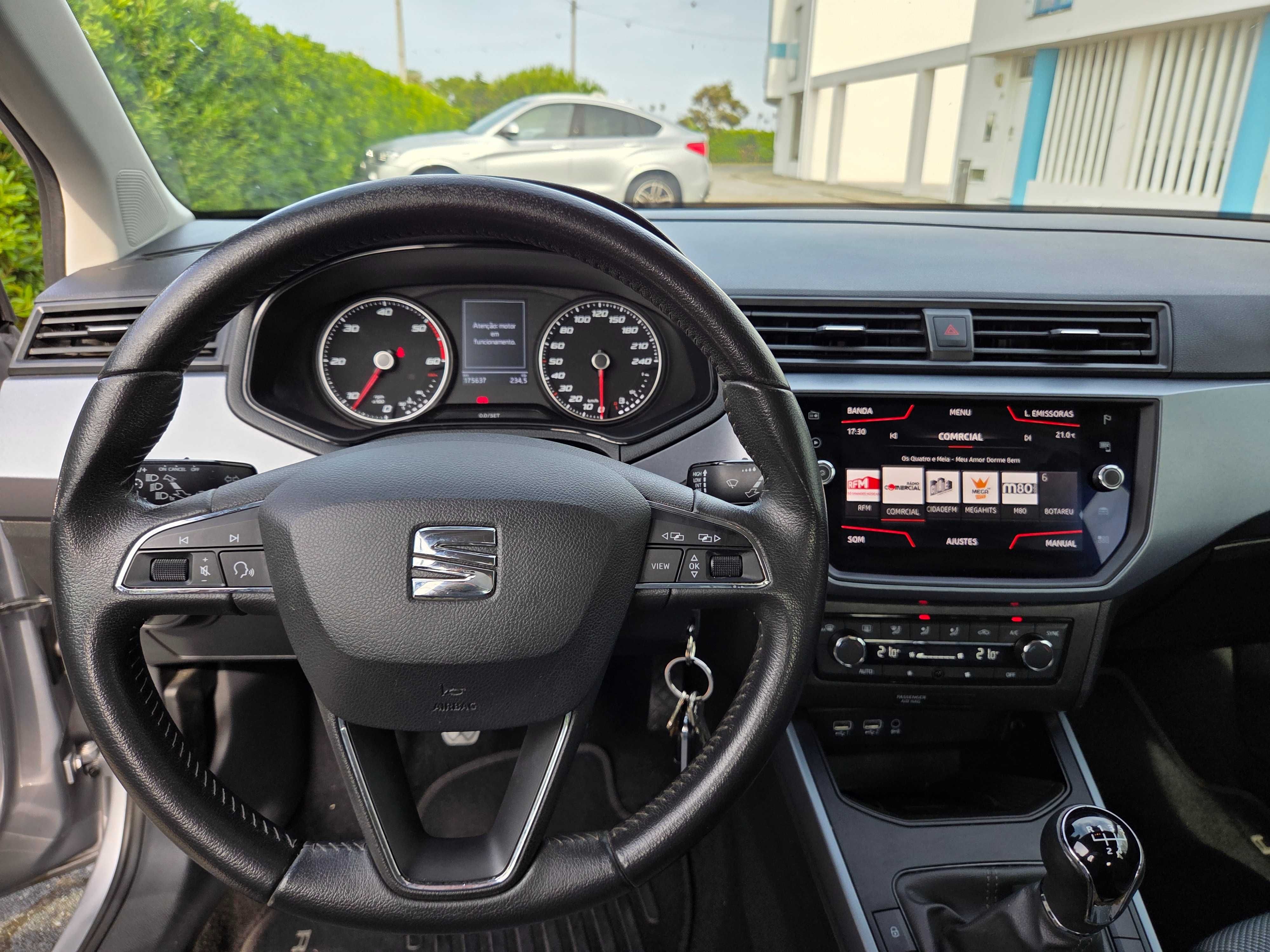 Seat arona 1.6 tdi,diesel,ano 2020