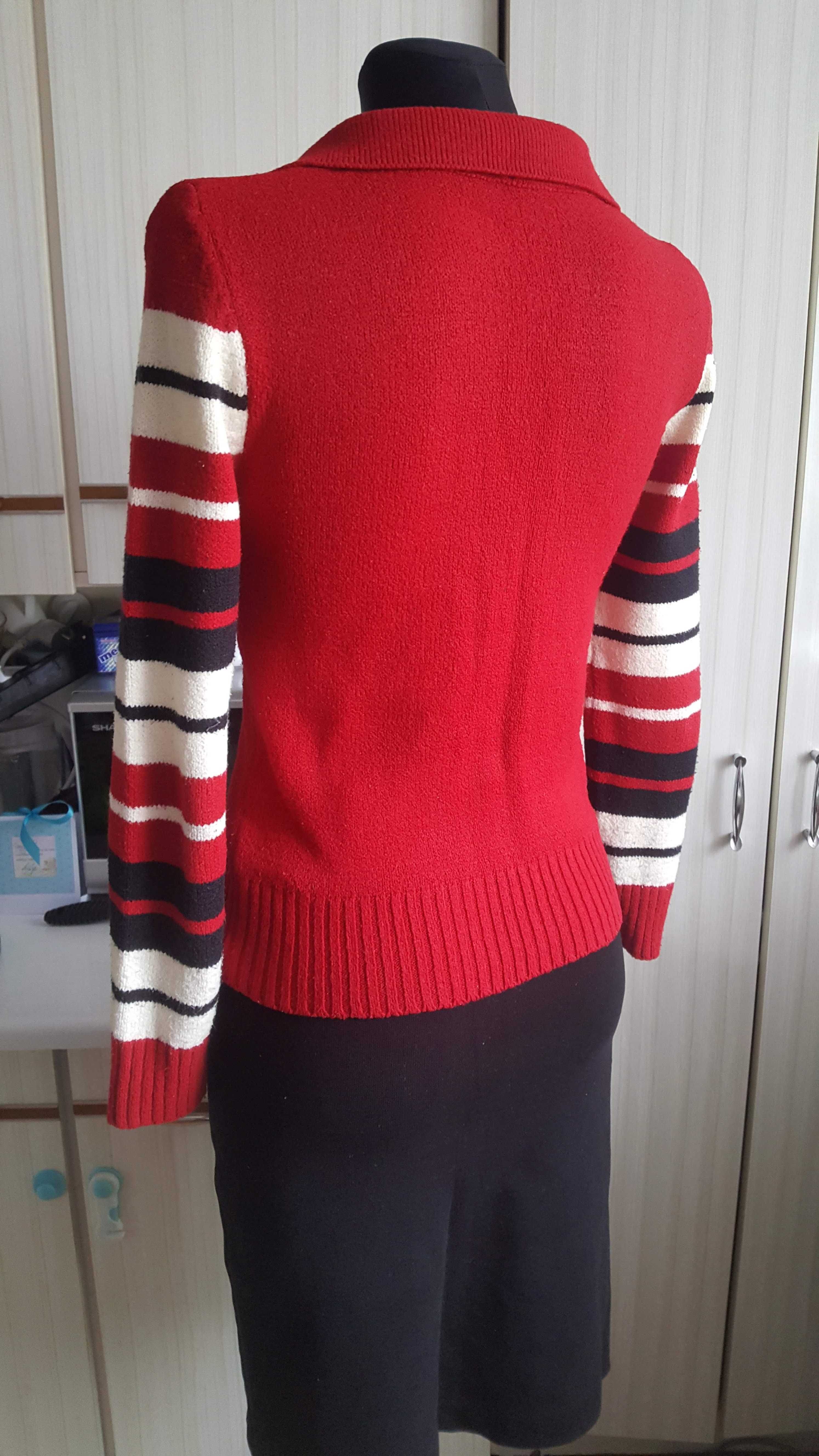 Sweter czerwony r.S/36 damski