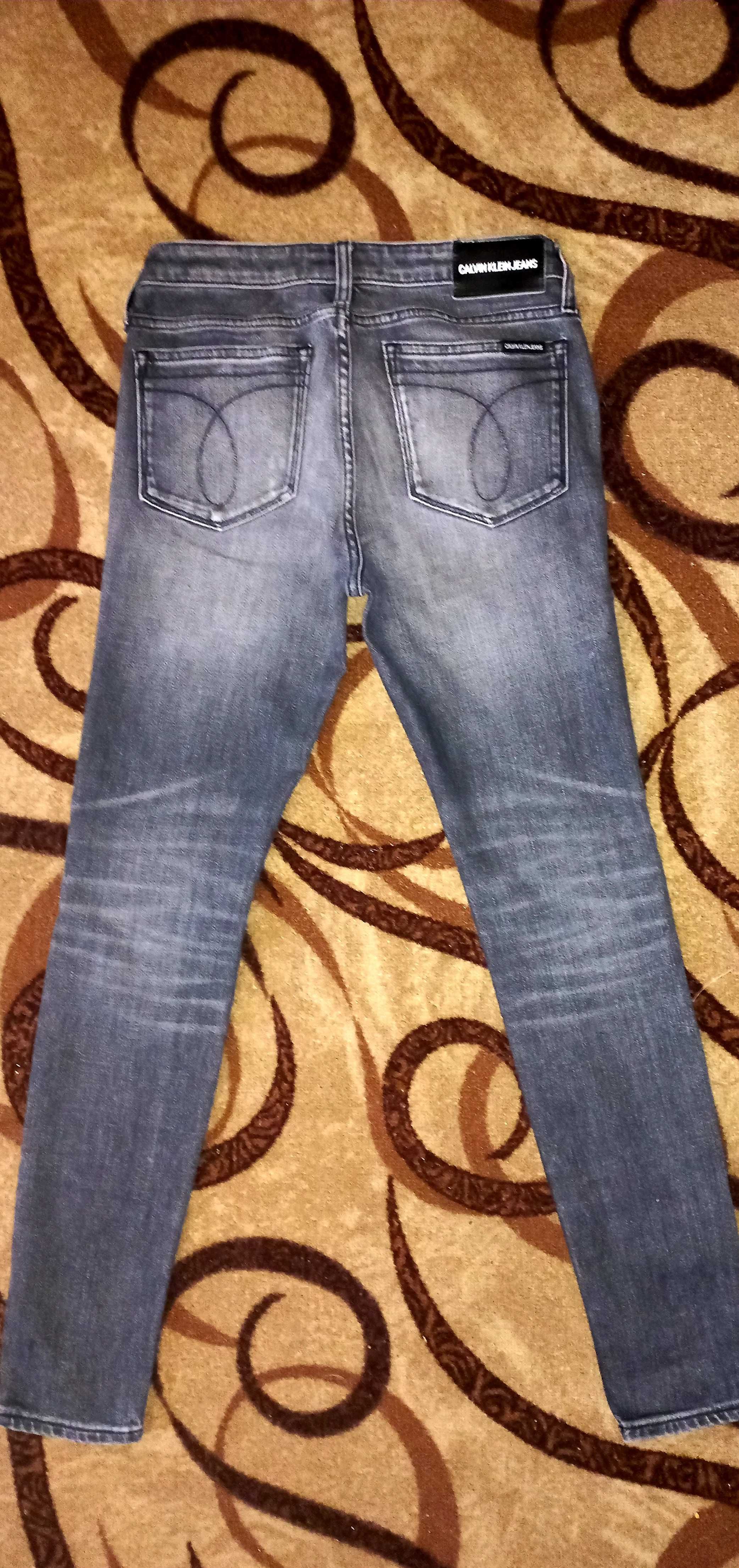 Оригвнальні джинси Calvin Clein