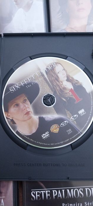 Sete Palmos de Terra – 1.ª Temporada Completa (DVD)