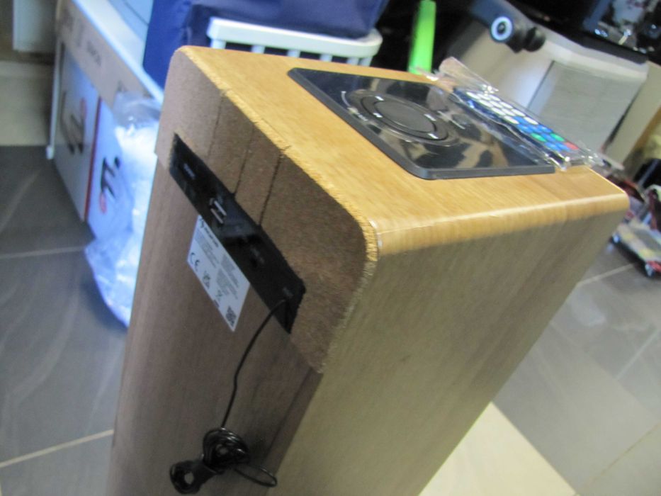 Głośnik kolumna głośnikowa CD, FM, Bluetooth, USB, SD/MMC Auna drewno