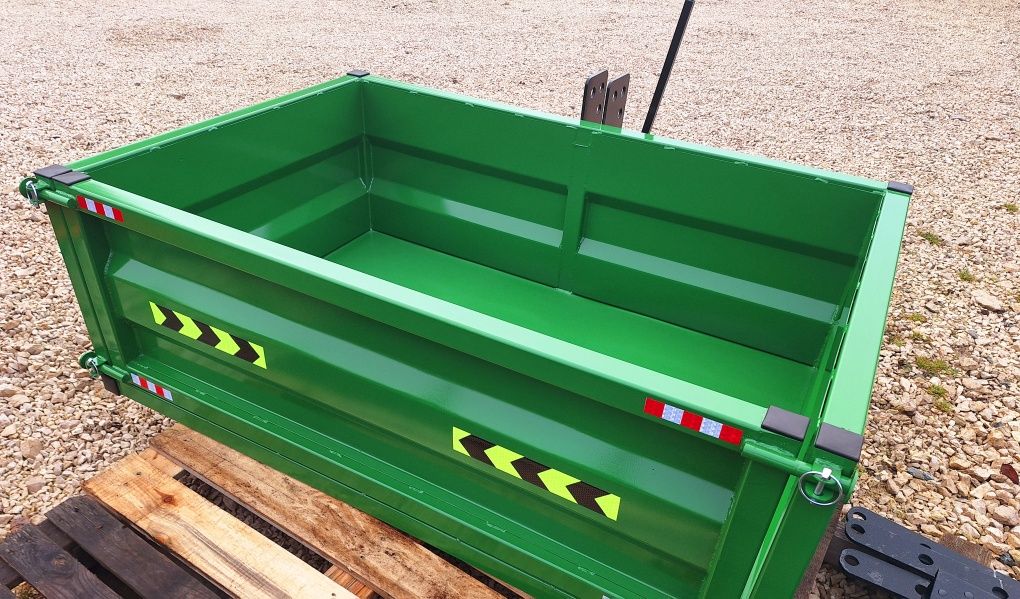 Na tylni TUZ skrzynia transportowa so ciagnika i minitraktorka