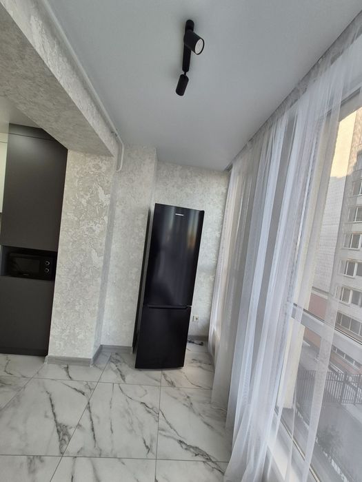 Здається гарна квартира в новому ЖК в центрі