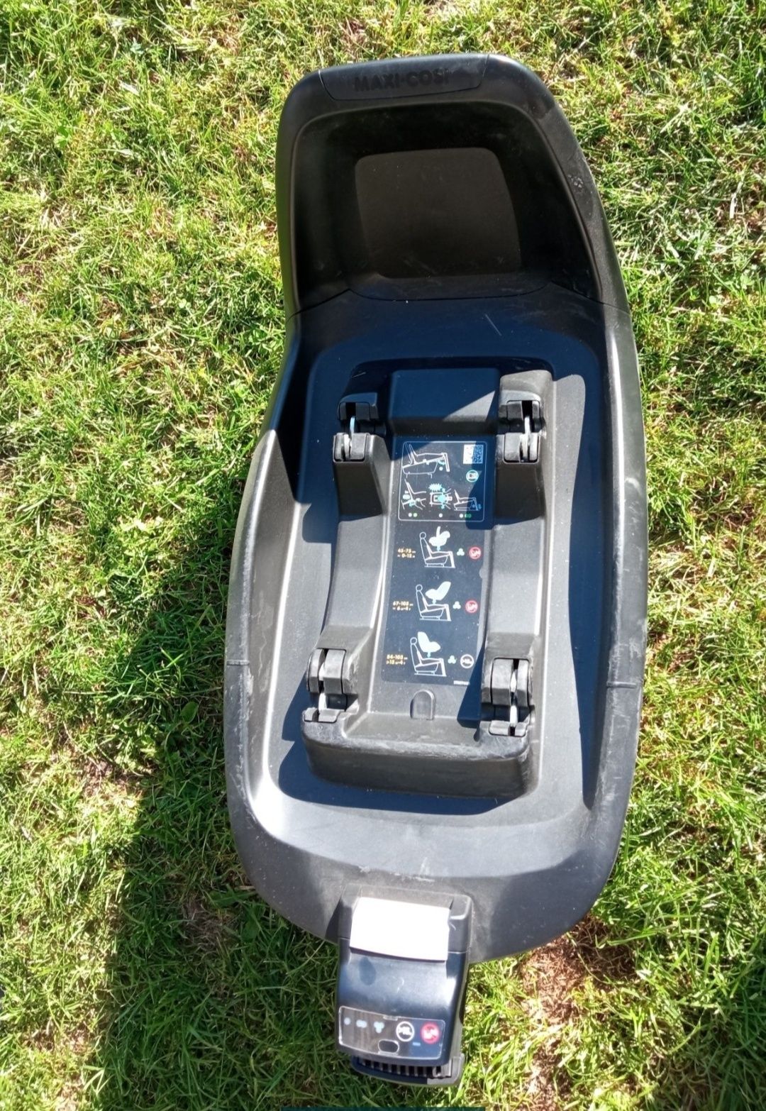 MAXI-COSI Pebble Plus 0-13 KG +Baza Isofix i-size