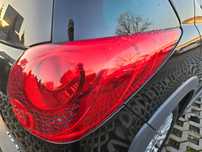Peugeot 207 lampa tył tylna prawa  lewa  SW kombi