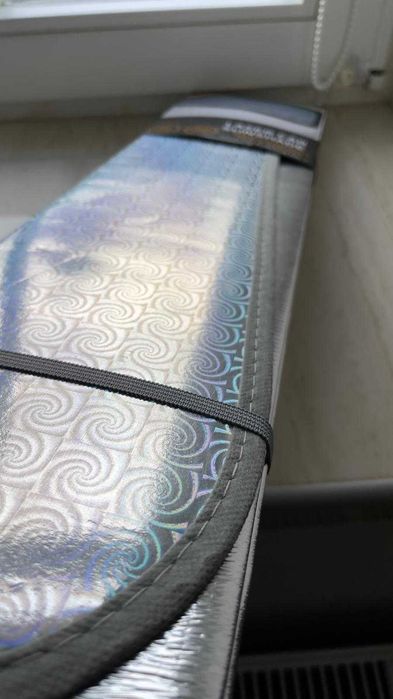 Osłona przeciwsłoneczna do auta NOWA - Nie otwarta