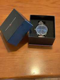 TOMMY HILFIGER watch