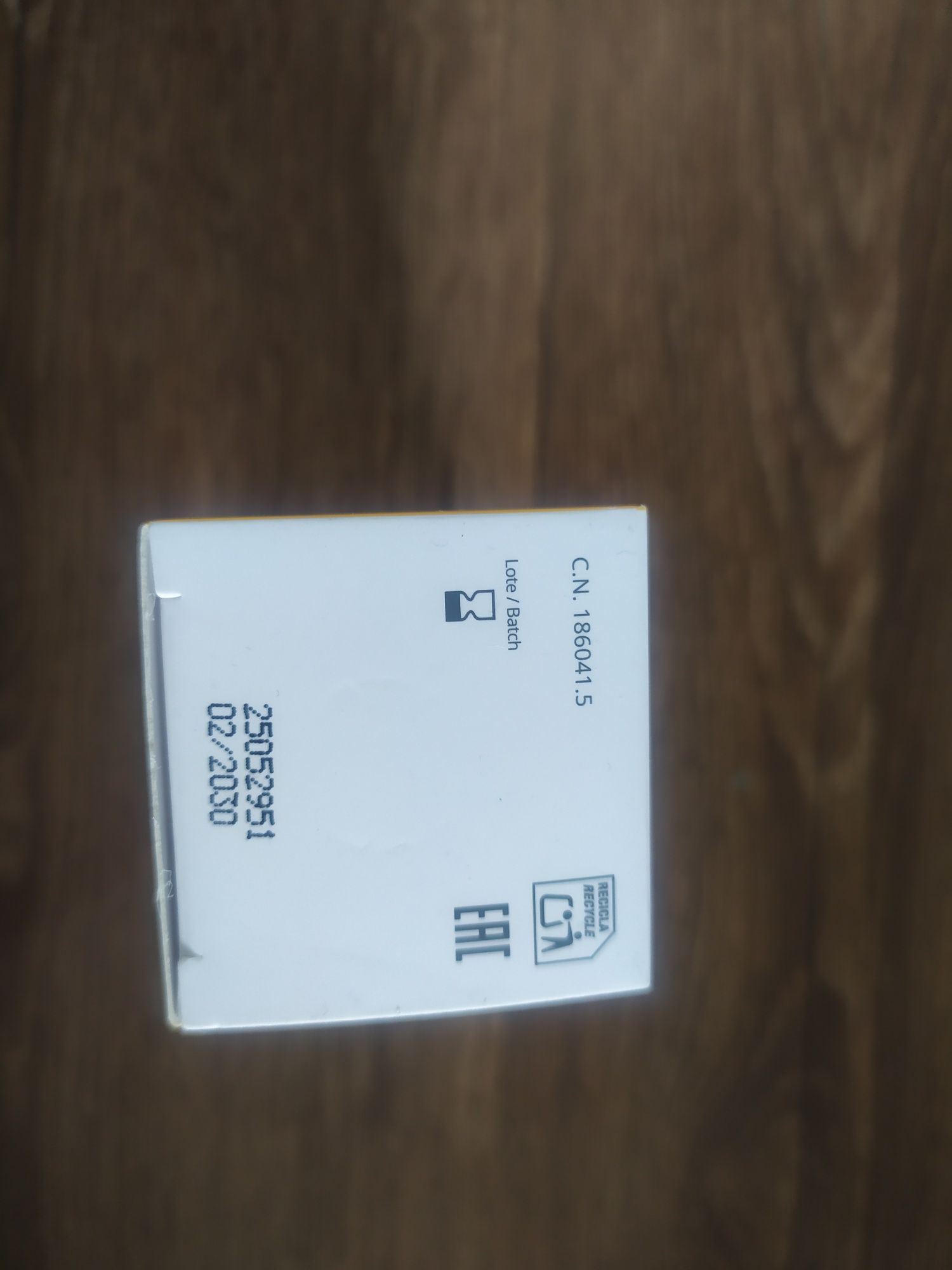 Sesderma Repaskin Invisible, Fluid przeciwsłoneczny do twarzy SPF50+