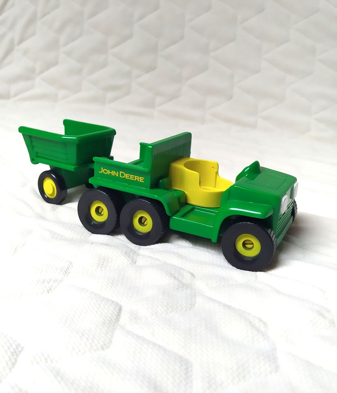 John Deere paszowóz i wóz z przeczepką