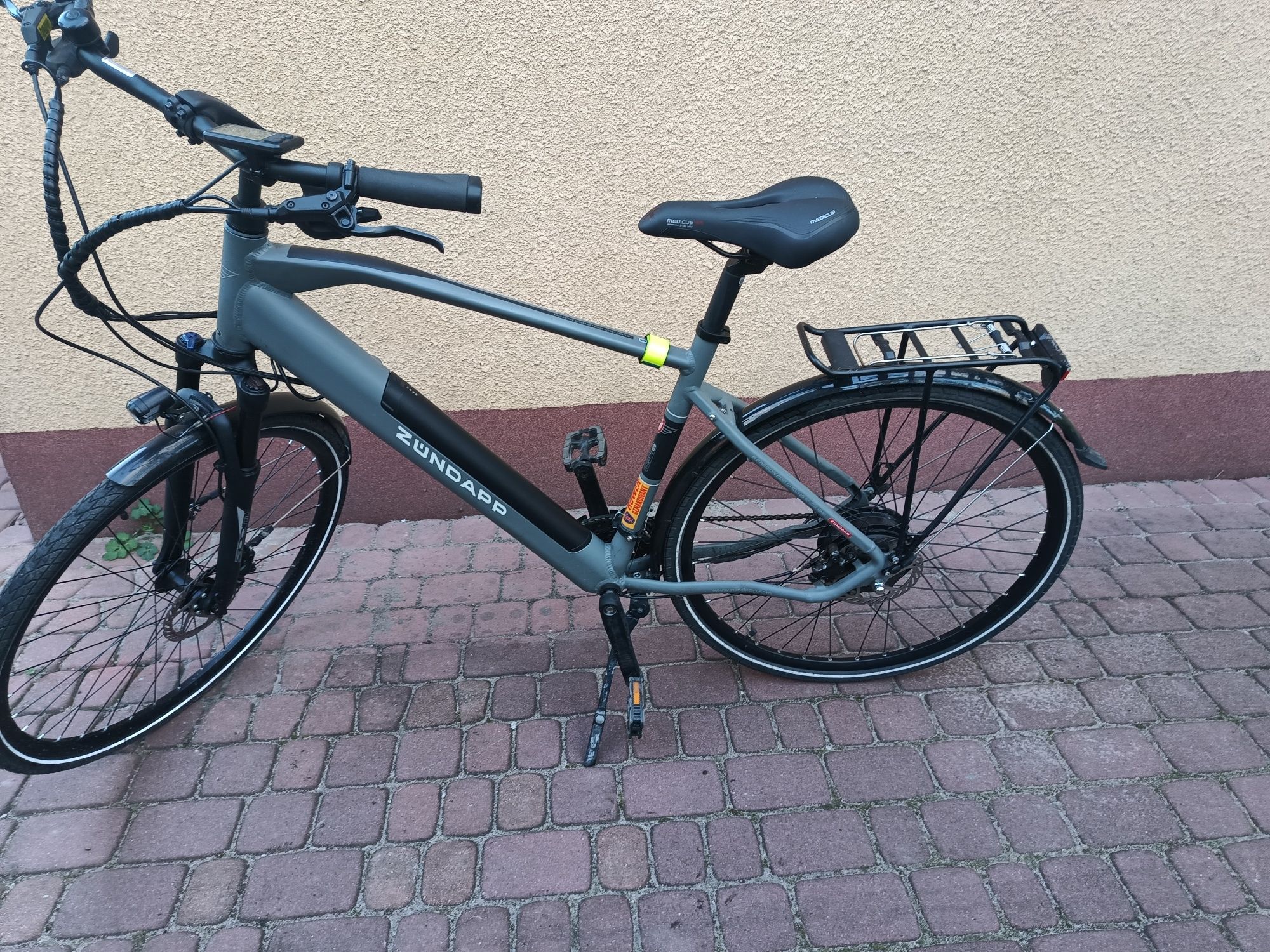 Rower elektryczny koła 28 cali