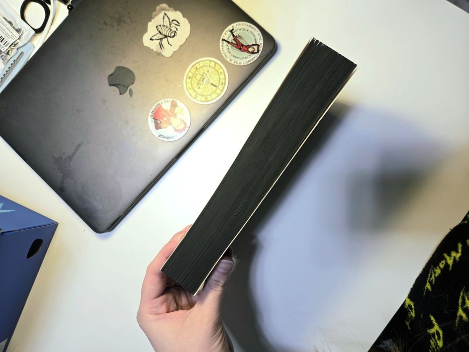 Książka w języku rosyjskim Аристотель и Данте открывают