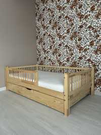 Dewniane łóżko dla dziecka 160x90