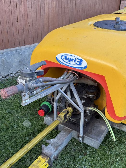 Оприскувач VULCANO 1 000