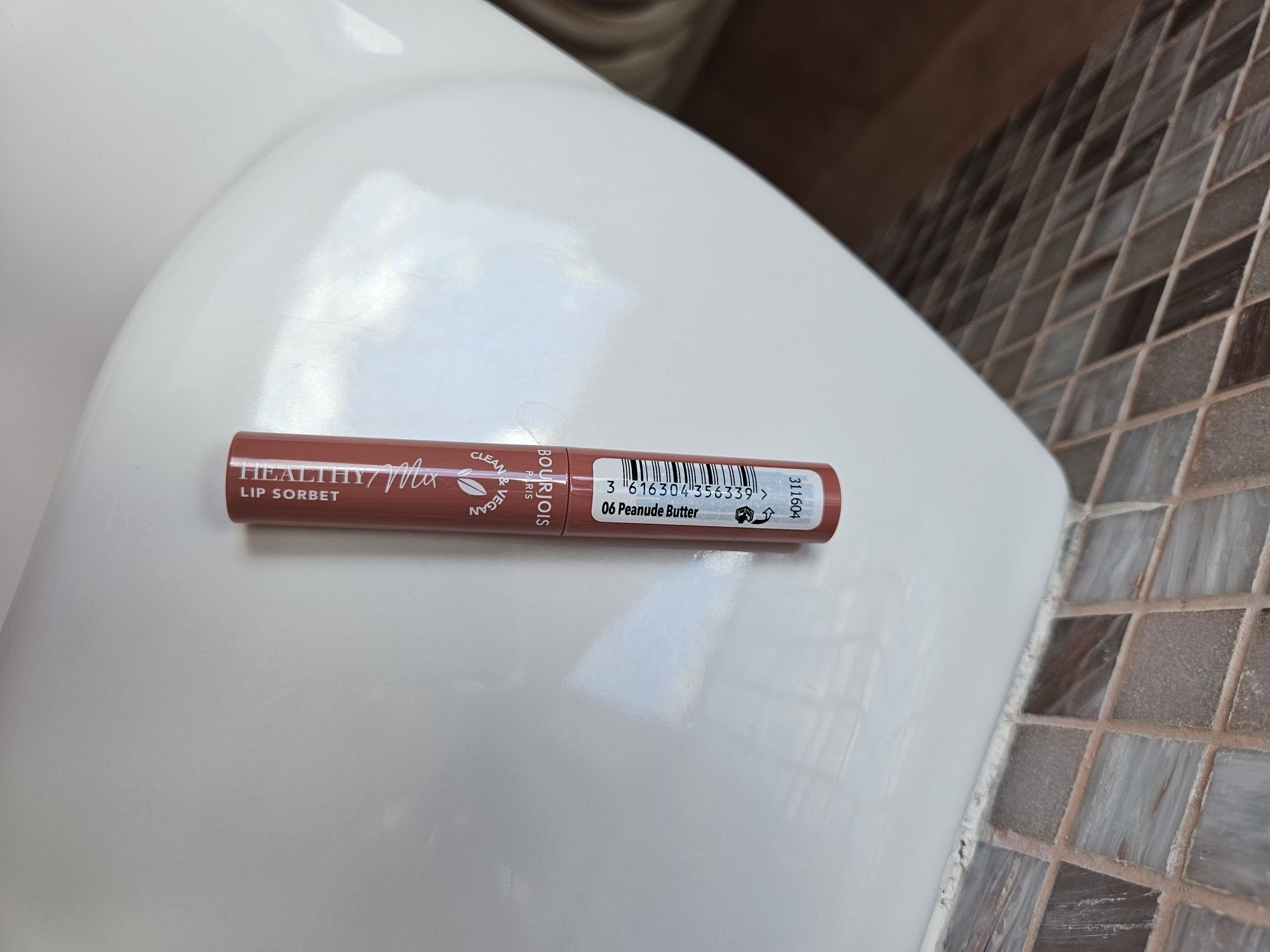 Bourjois lip sorbet 06 peanude butter