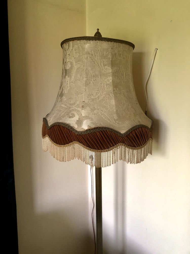 Lampa Stylowa z recznie robionym kloszem