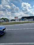 Plac z garażem do wynajęcia