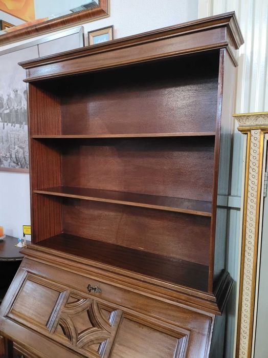 Escrivaninha em madeira com alçado - óptimo estado